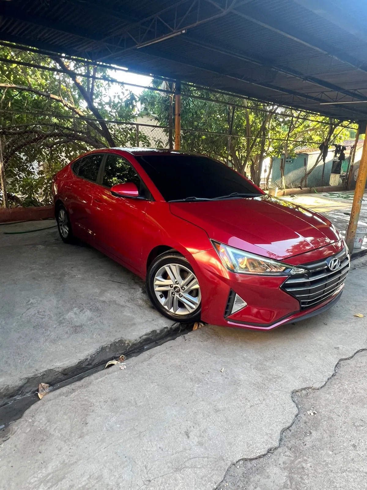 Hyundai Elantra 2020 Rojo